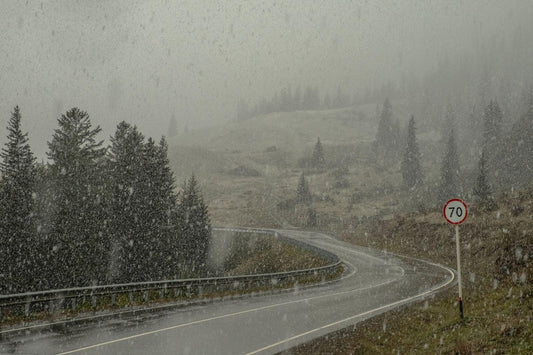 2025 Guide to Hi-Vis Rain Gear: Stay Waterproof and Visible on the Job