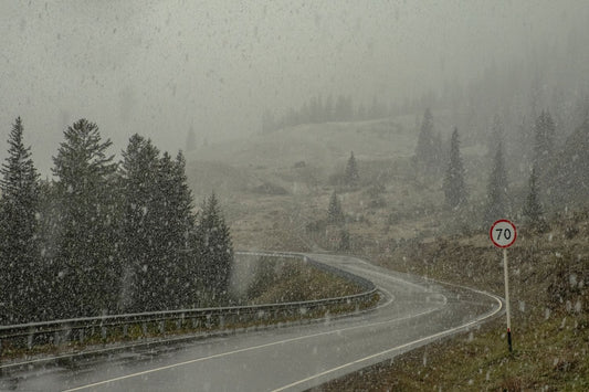 2025 Guide to Hi-Vis Rain Gear: Stay Waterproof and Visible on the Job