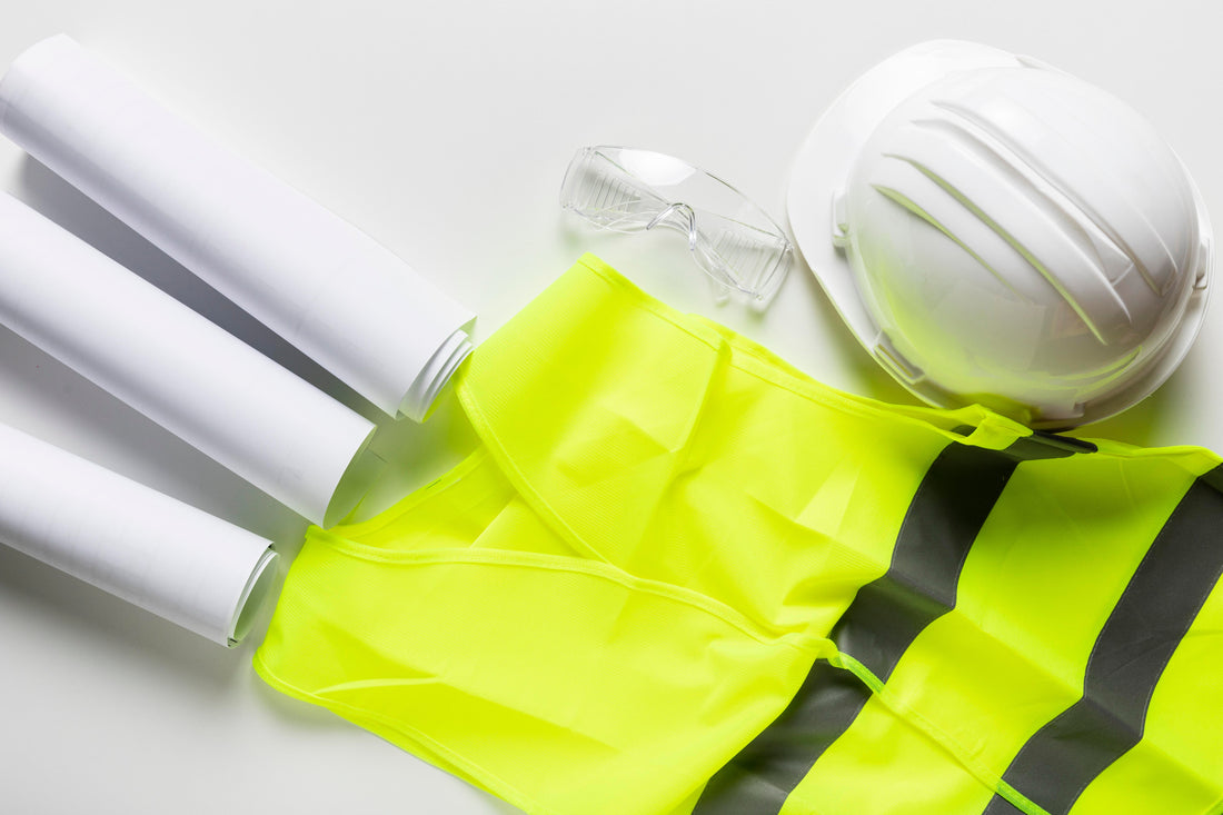 How to Choose the Right Hi-Vis Vest: A Complete Guide for 2025