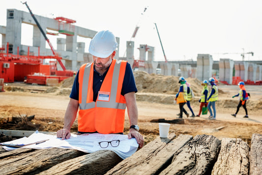 Top 10 Mistakes Workers Make When Buying Hi-Vis Workwear (and How to Avoid Them)